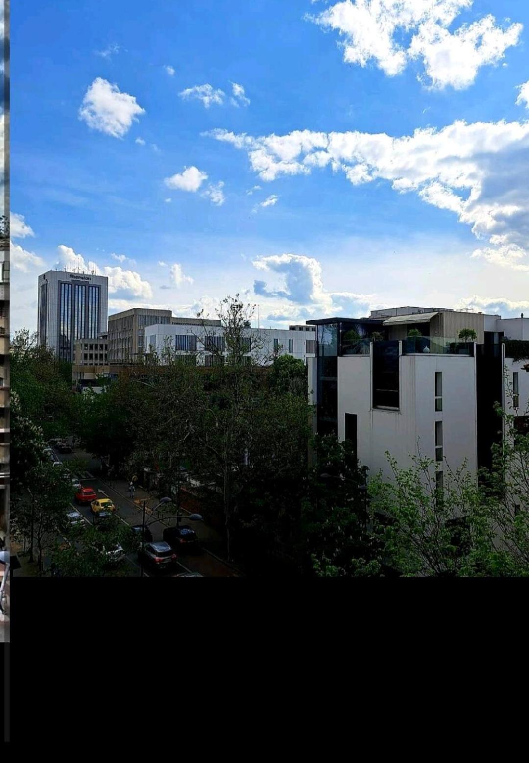 Classy Apartment With Parking In The City Center Bukares Bagian luar foto